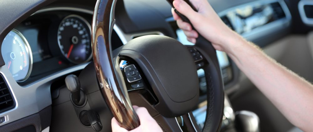 GWA-Power-Steering-Depositphotos_55324445_xl-2015