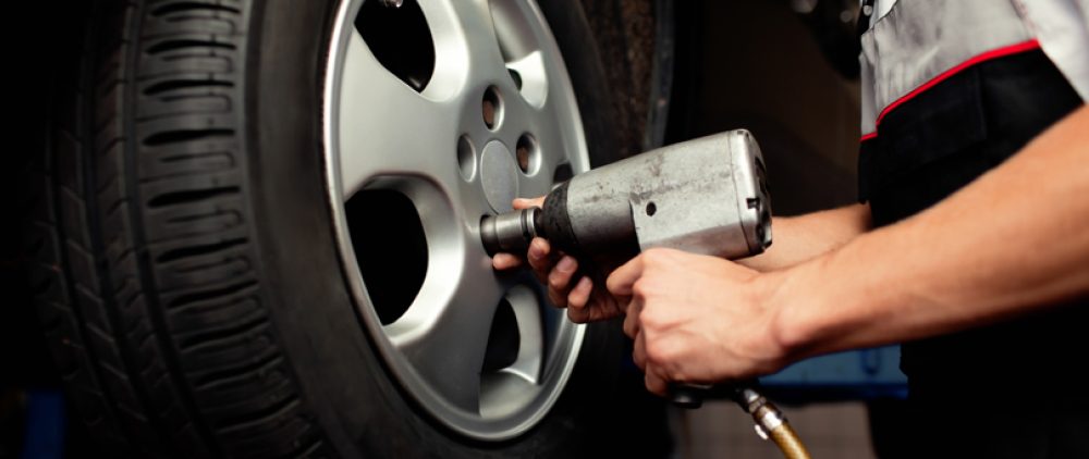 GWA-Tire-Rotation-Depositphotos_12208172_xl-2015