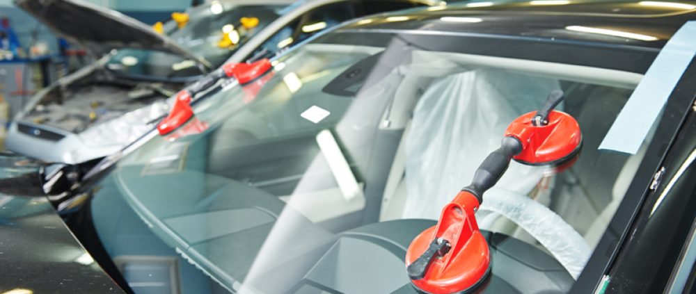 GWA-Windshield-Depositphotos_45999917_xl-2015